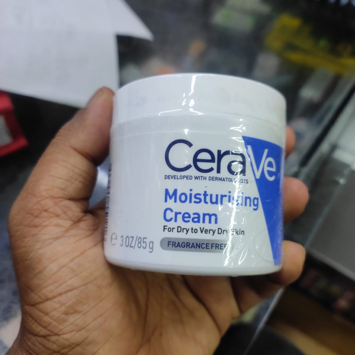 WhatsApp Image 2025-09-03 at 15.57.46 Cerave Moisturizing Cream Nicotinamide Hydrating Repair Skin Barrier Moisturizer Brighten Skin Tone Face Cream C Cream 85g - Image 1