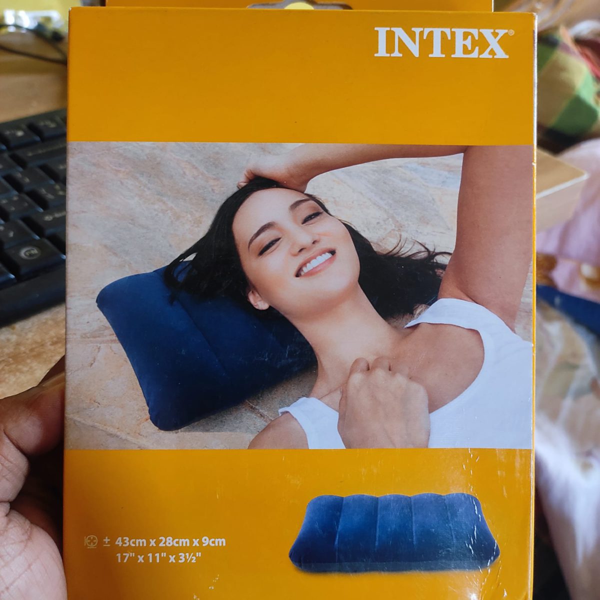 Intex Inflatable Travel Air Pillow - Image 5
